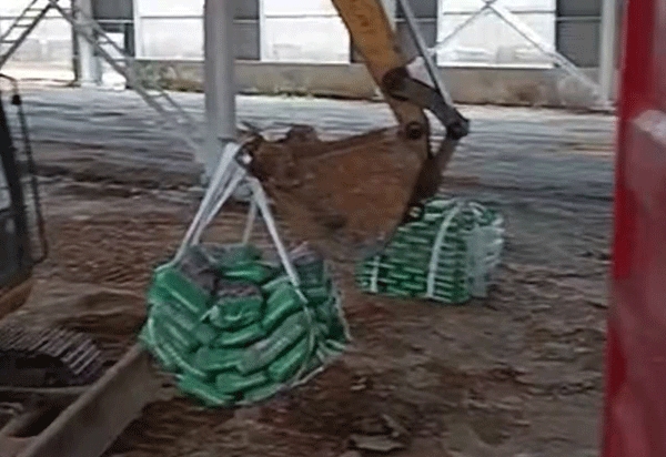 洪山区光谷新型显示产业研发生产基地项目部